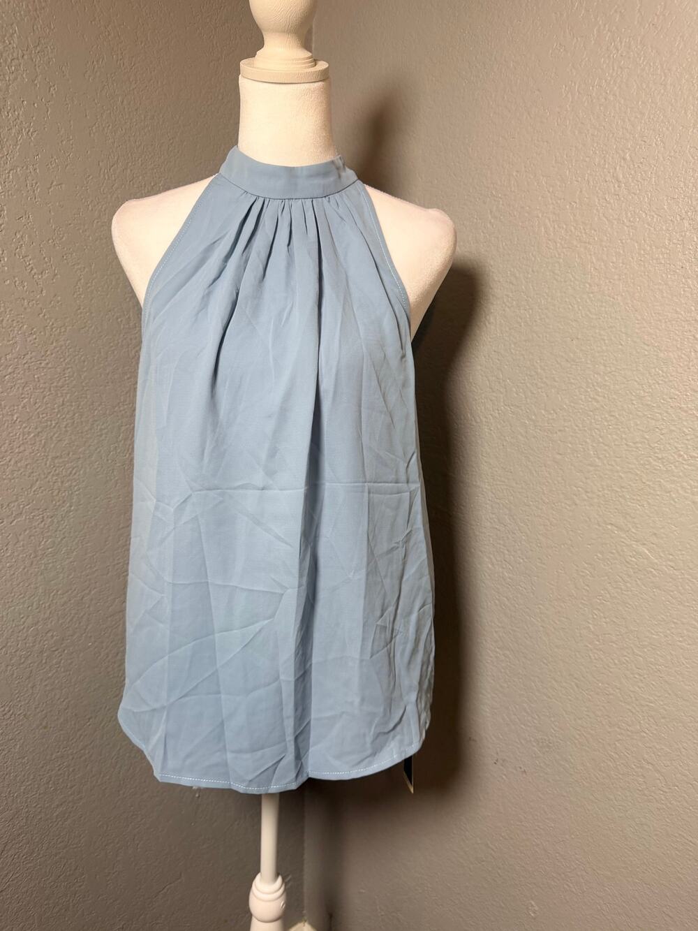 Halara Light Blue Halter Neck Blouse Top Size Small Sleeveless Flowy